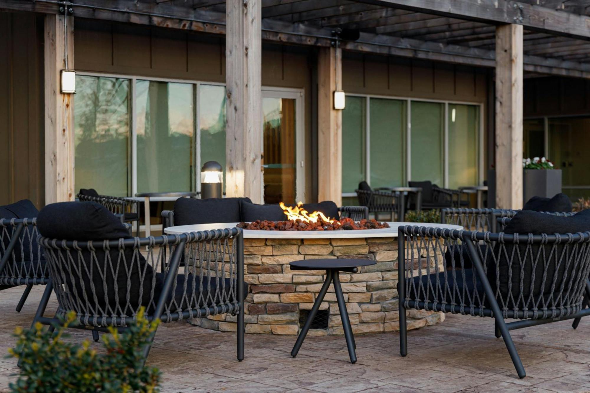 Towneplace Suites By Marriott Chattanooga South, East Ridge Bagian luar foto